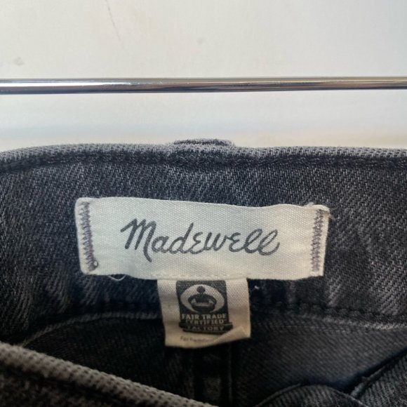 Madewell | The Perfect Vintage Jean in Lunar Wash - Picture 12 of 15